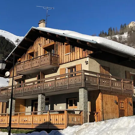 Chalet L'achillée Appartement *